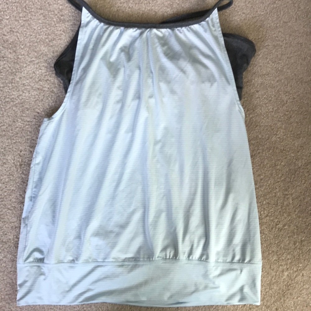 Workout top